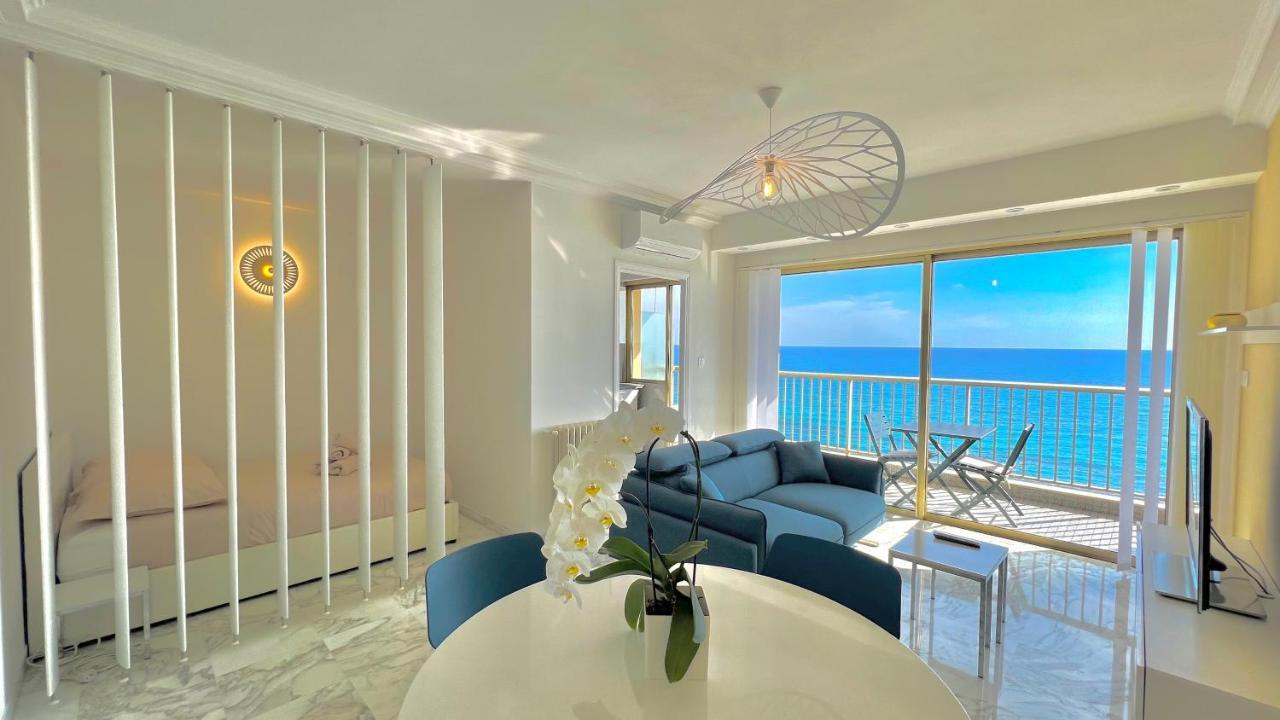 Seaviews By Jenni Menton, La Suite, Superbe Front De Mer, Top Emplacement Avec Terrasse Et Parking! Exteriör bild